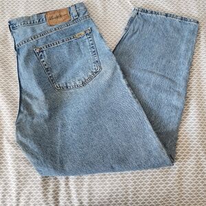 Levi's Men's Relaxed Fit Jeans in Light Blue, 42x32, Made In Mexico, 100% Cotton